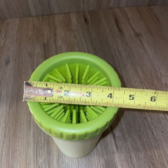 Dexas MudBuster: The Gentle Dog‎ Paw Washer Portable Large Green - Picture 2 of 4